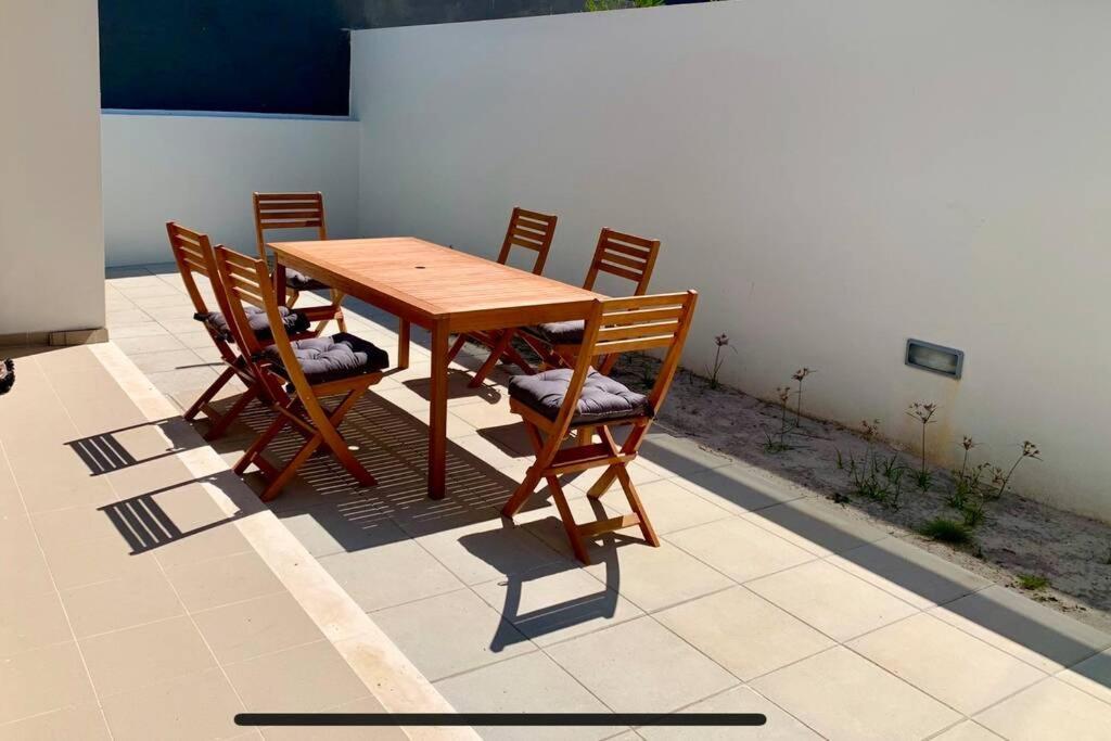 New And Modern 3 Bedroom Villa With Private Heated Pool Near Nazare São Martinho do Porto Exterior foto