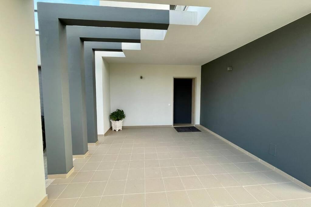 New And Modern 3 Bedroom Villa With Private Heated Pool Near Nazare São Martinho do Porto Exterior foto